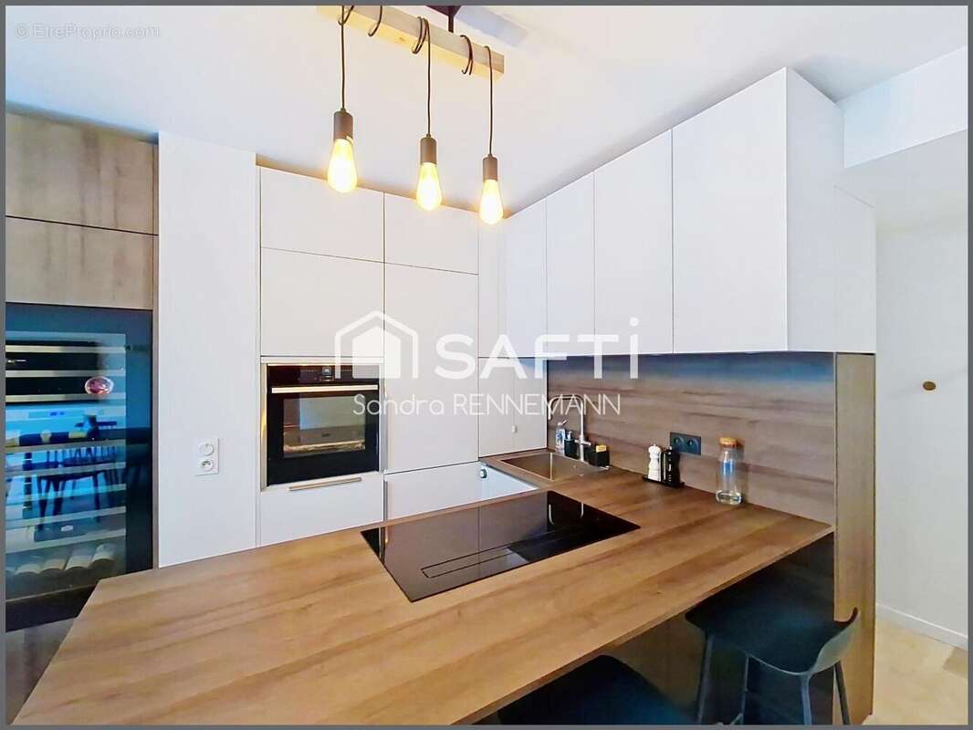 Photo 4 - Appartement à COURBEVOIE