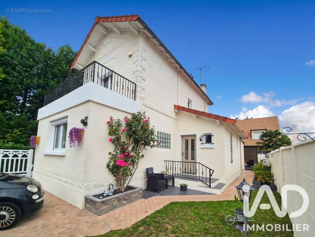 Photo 1 - Maison à MONTFERMEIL
