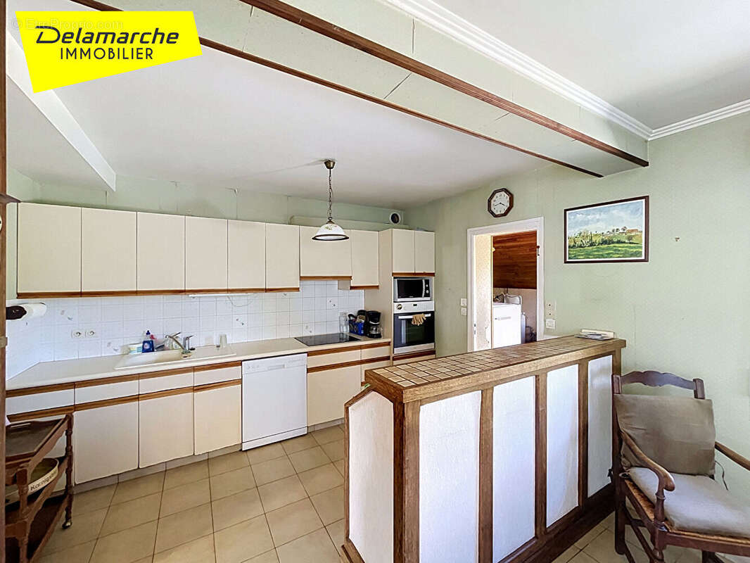 Maison  6 pièces , 4 chambres , terrain à vendre à La Lucerne d'Outremer (50320) - photo 3