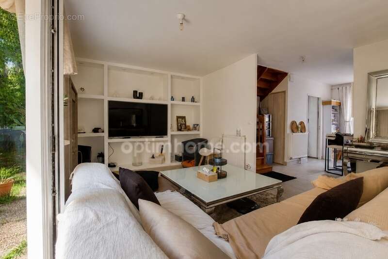 Toulouse lalande – maison t4 rénovée de 84,45 m2 – jardin – garage – parking privatif – environnement calme / impasse - photo 7