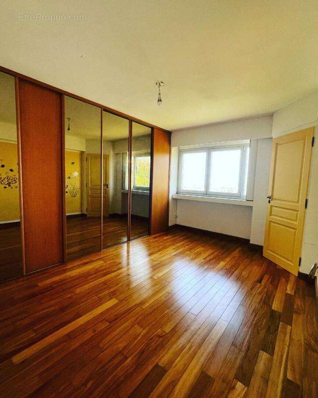 Appartement à SAINT-DENIS