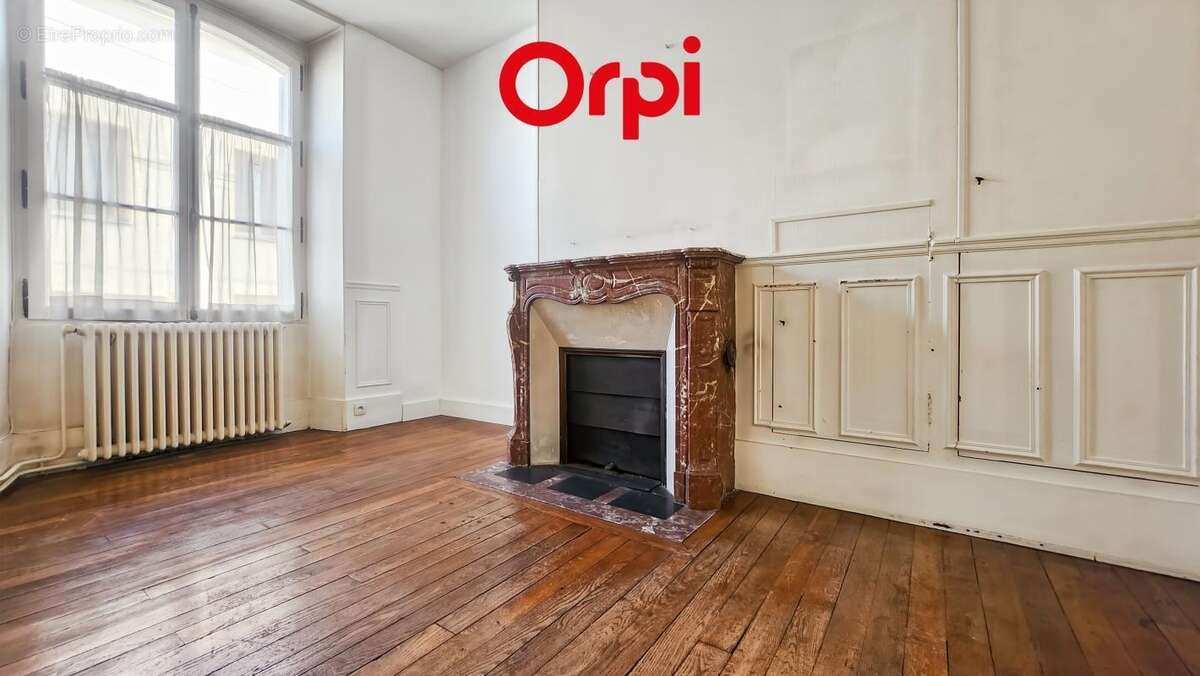 Appartement à ATHIS-MONS
