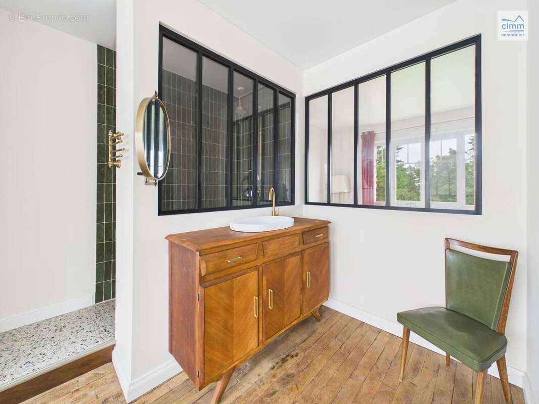 Maison à LES BRULAIS