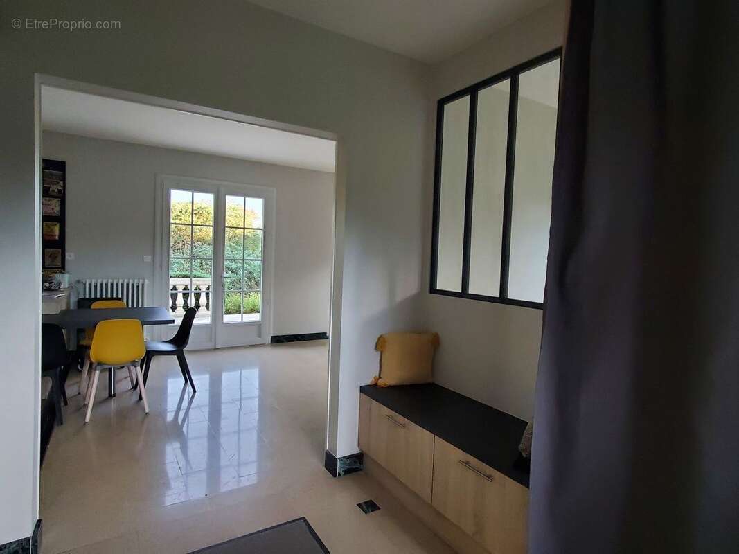 Maison à CHAMPNIERS