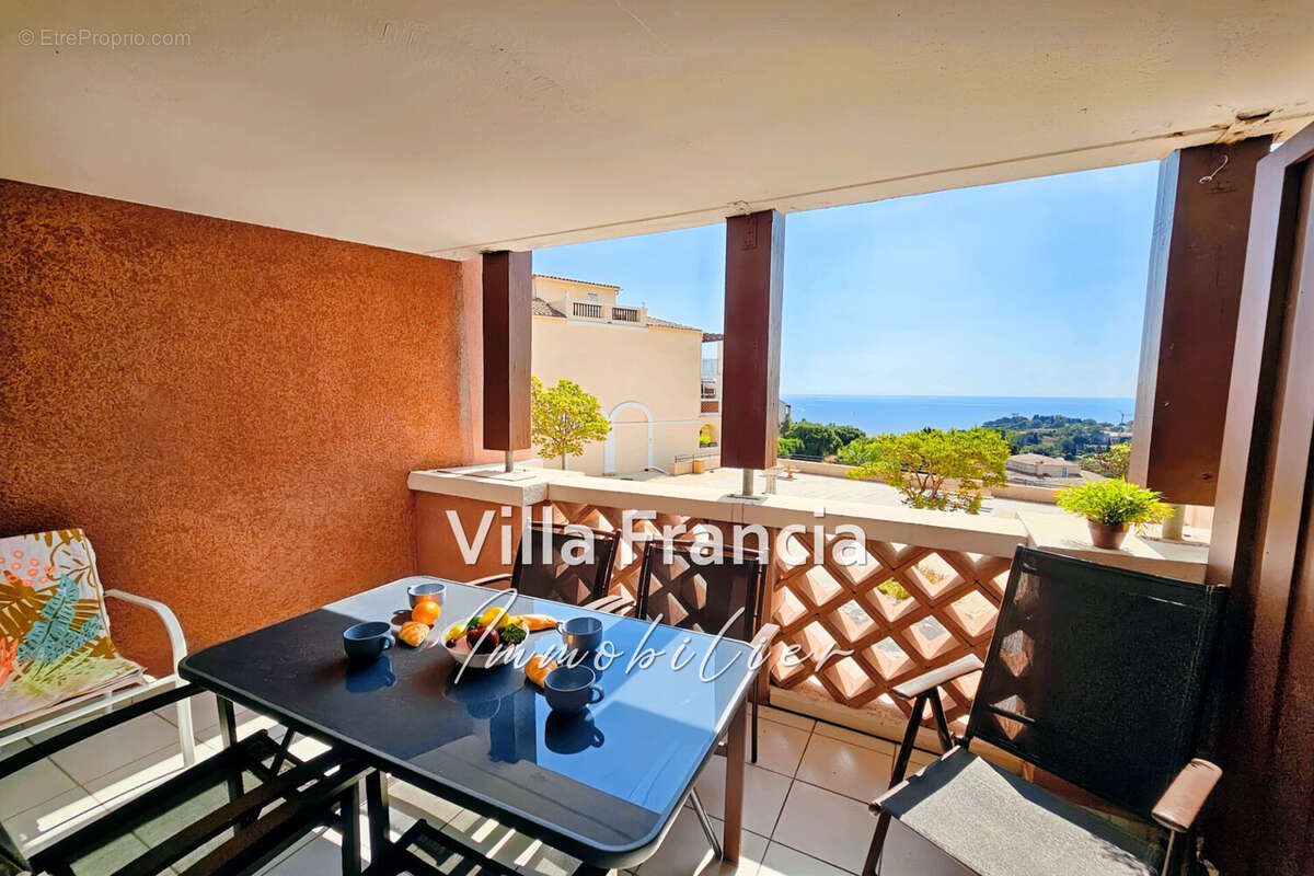 Appartement à SAINT-RAPHAEL