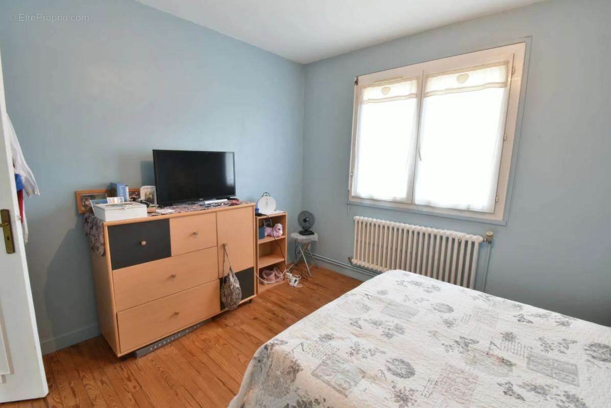 Maison à CARHAIX-PLOUGUER