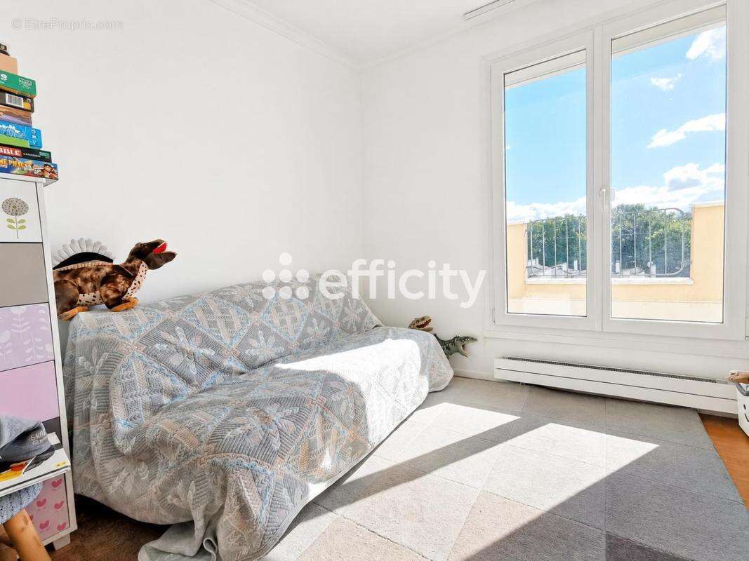Appartement à TORCY