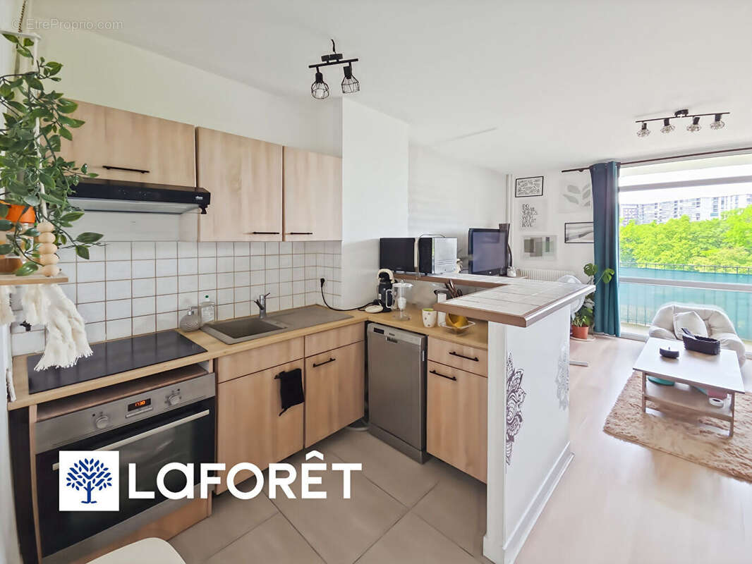 Appartement à RIS-ORANGIS