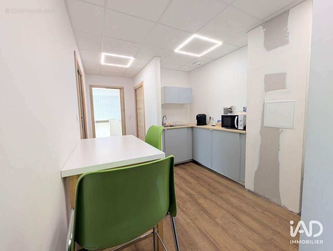 Photo 3 - Commerce à METZ