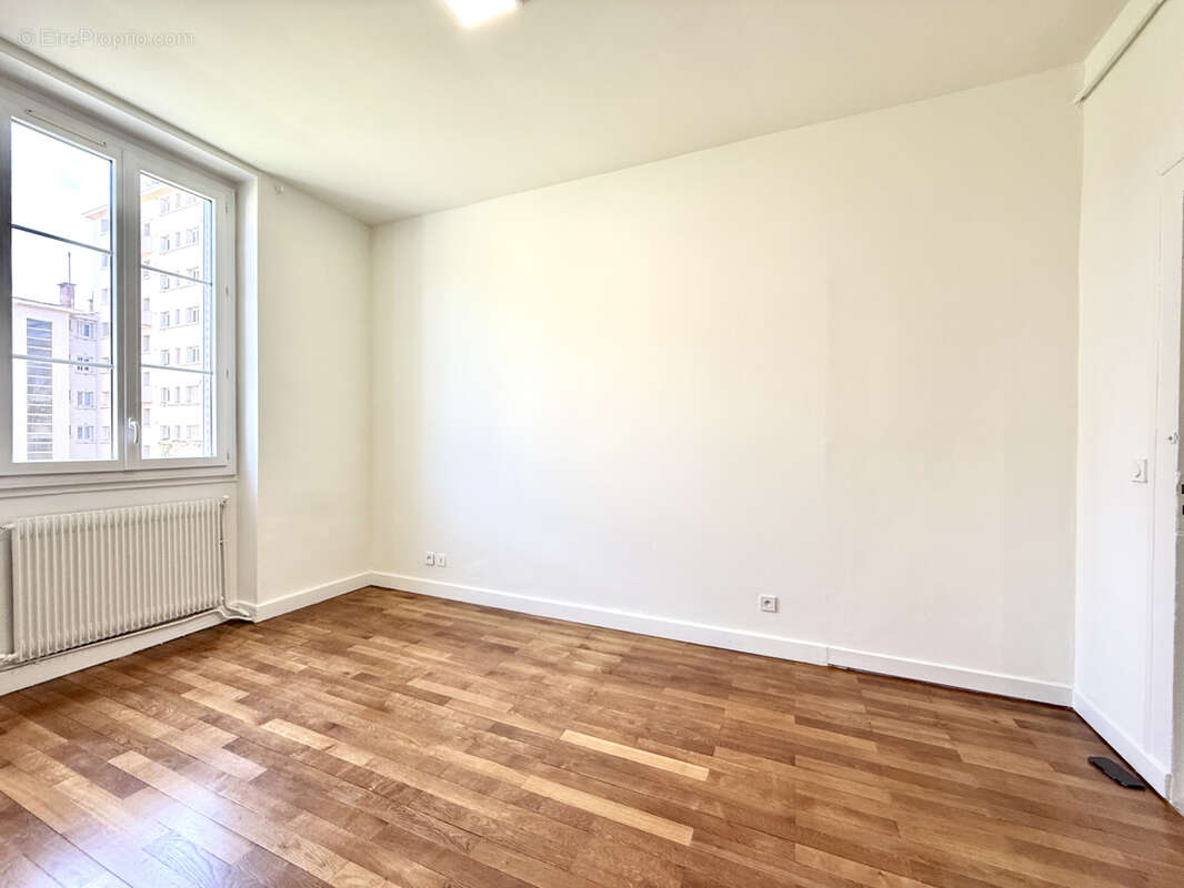 Appartement à LYON-6E