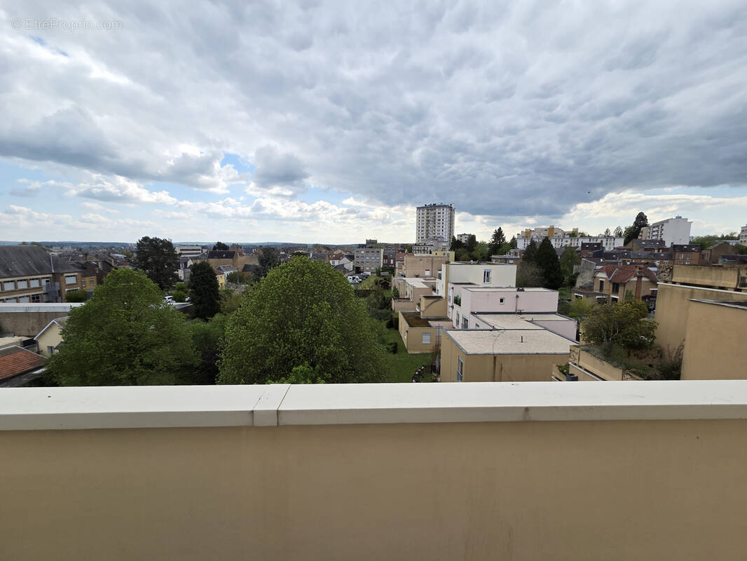 Appartement à CHARLEVILLE-MEZIERES