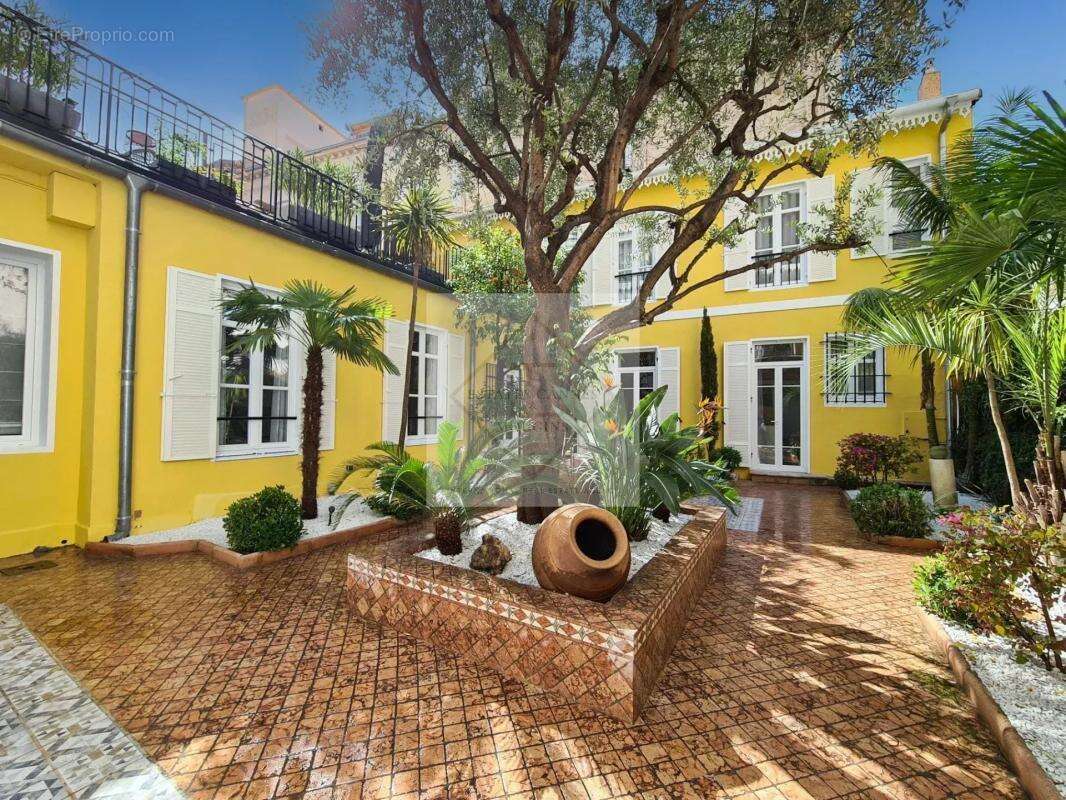 Maison à CANNES