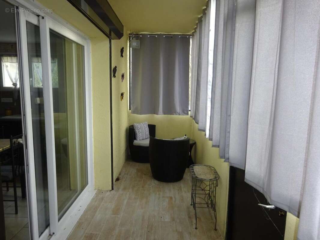 veranda rdc - Maison à CAHORS
