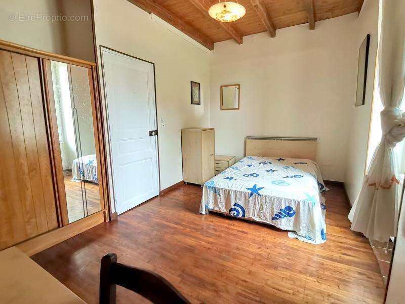 Maison à CAZIDEROQUE