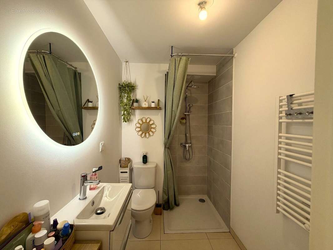 Appartement T3 de 58 m² avec terrasse  Résidence récente avec ascenseur - photo 10