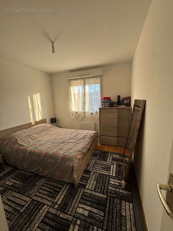Maison à MEZERIAT