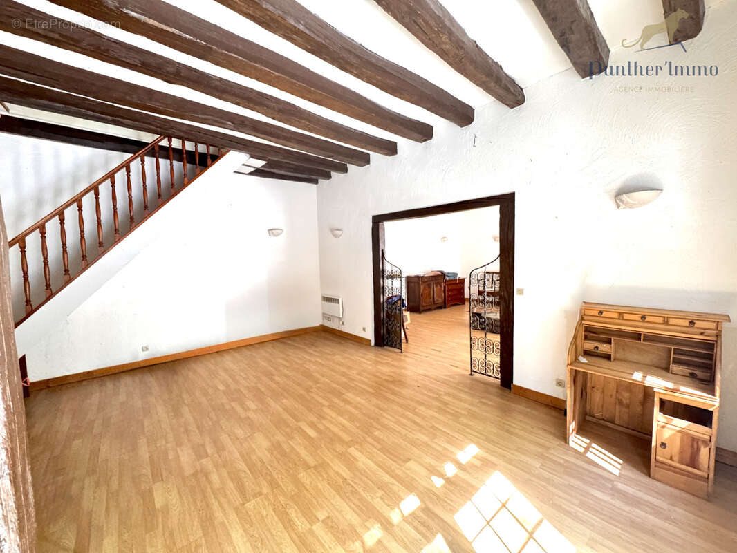 Local 550m2 LARCAY - photo 9
