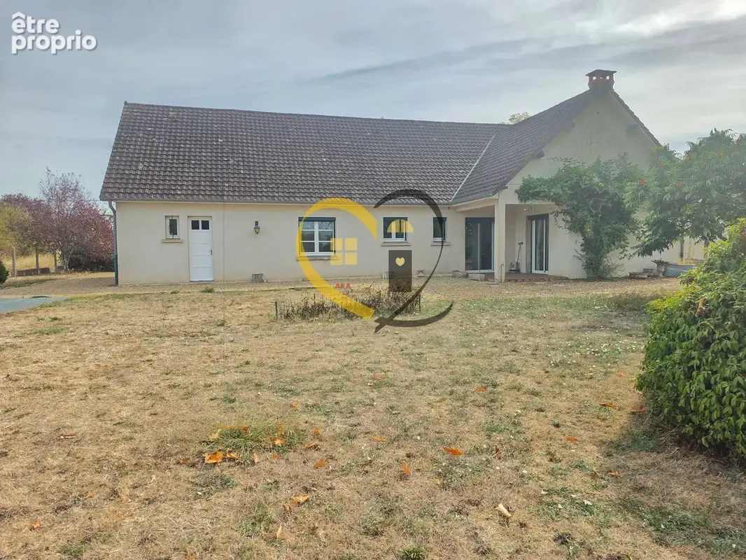 Maison plain-pieds de 148 m² à Trevol - photo 3
