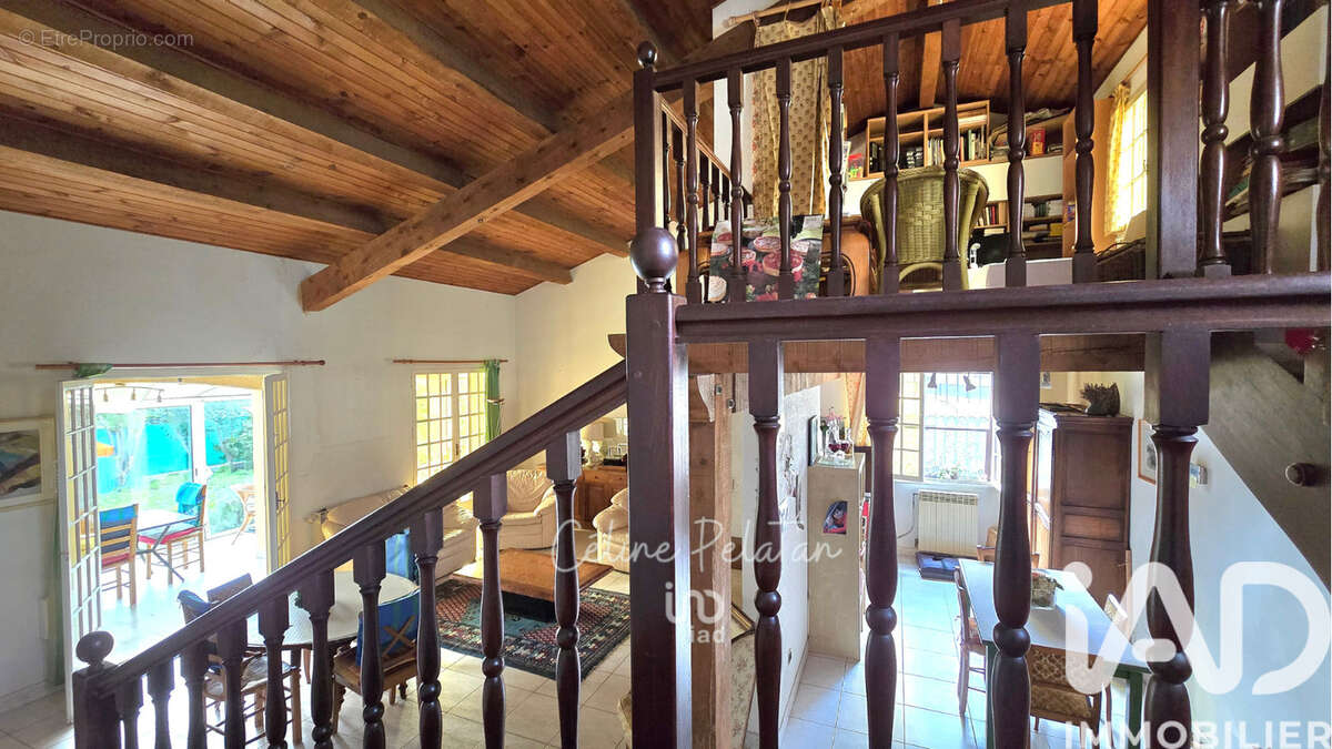 Photo 8 - Maison à LE CAILAR