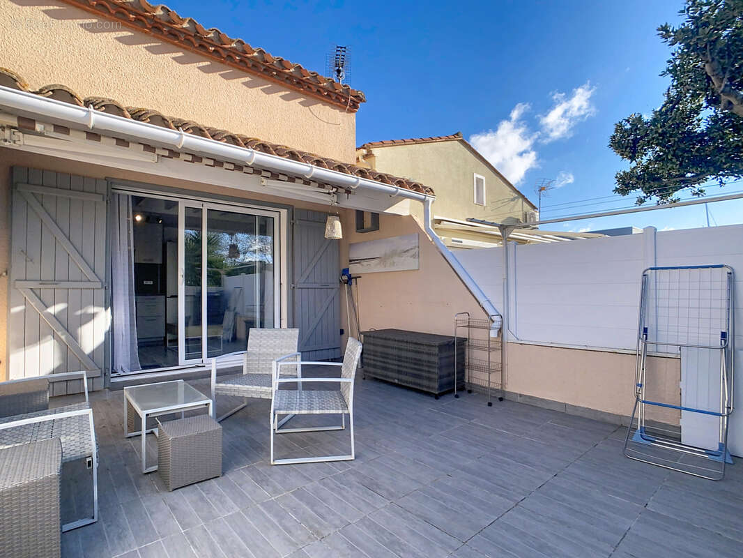 Maison à SAINT-CYPRIEN