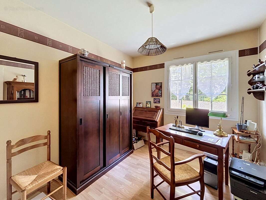 Maison 84 m² à Villebarou  - photo 5