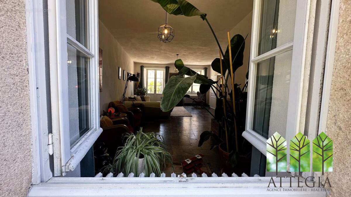 Maison à LA BERTHENOUX