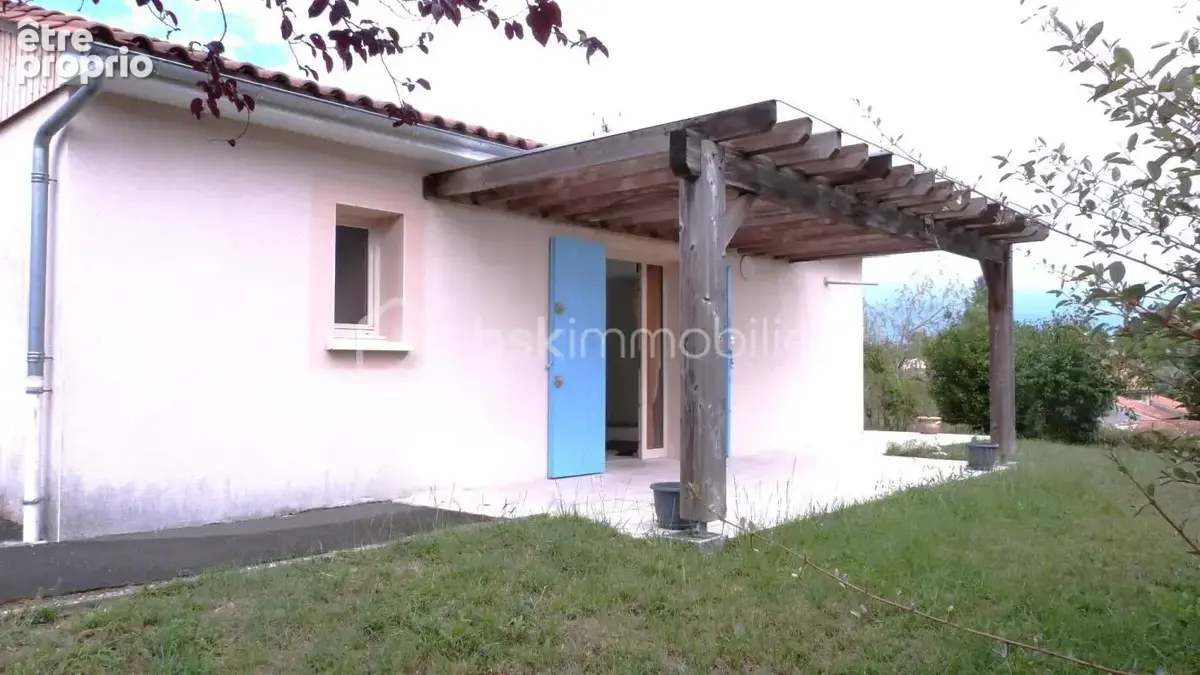Joli pavillon en zone résidentielle - photo 9