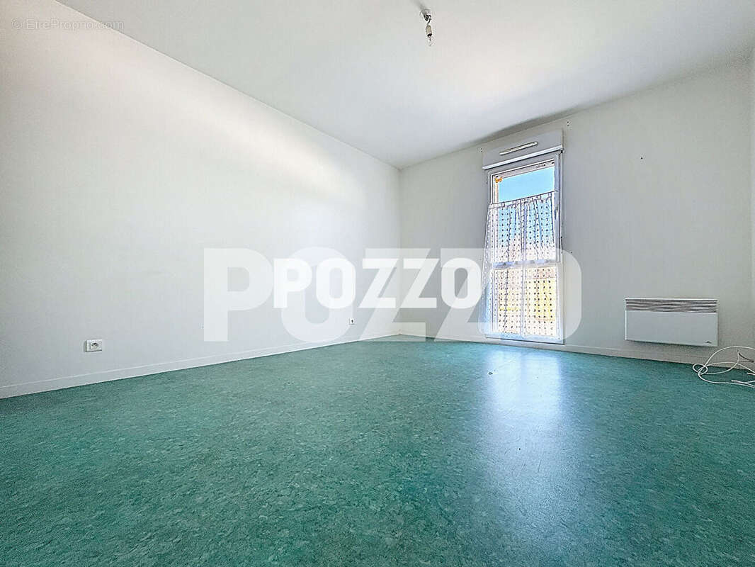 Appartement à TOURLAVILLE