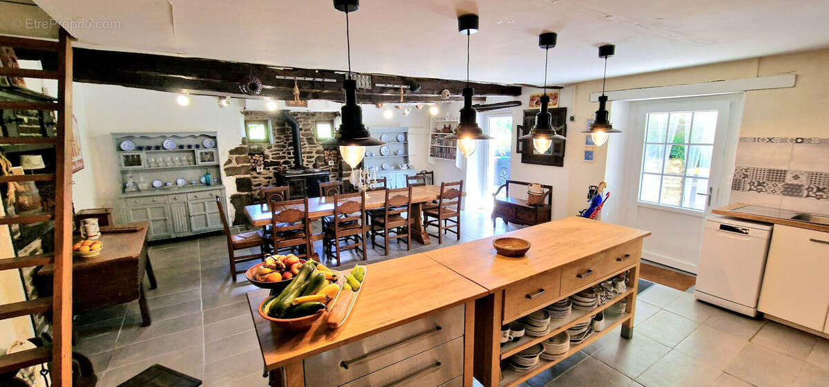 Maison à MERDRIGNAC