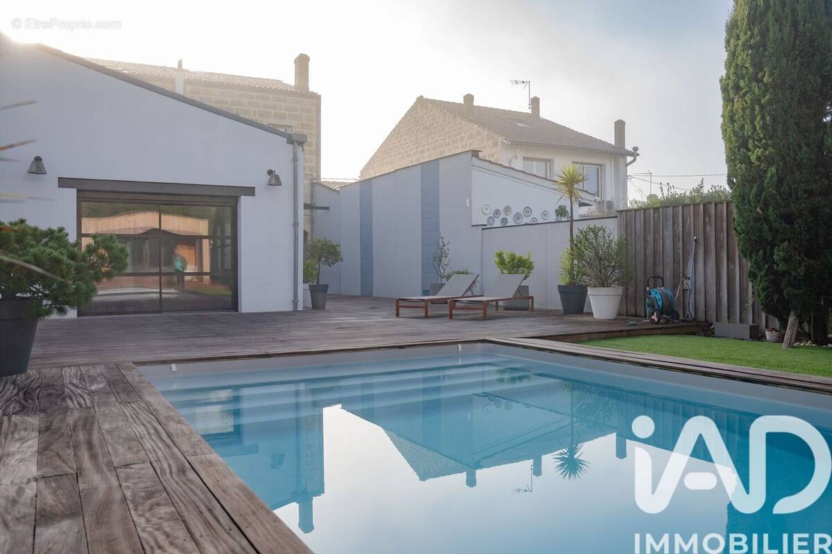 Photo 1 - Maison à BEGLES