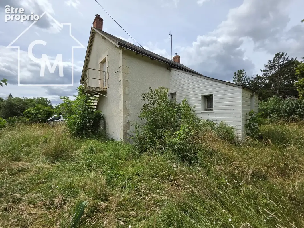 Maison à rénover avec dépendances Terrain de 4 172 m2 - photo 11