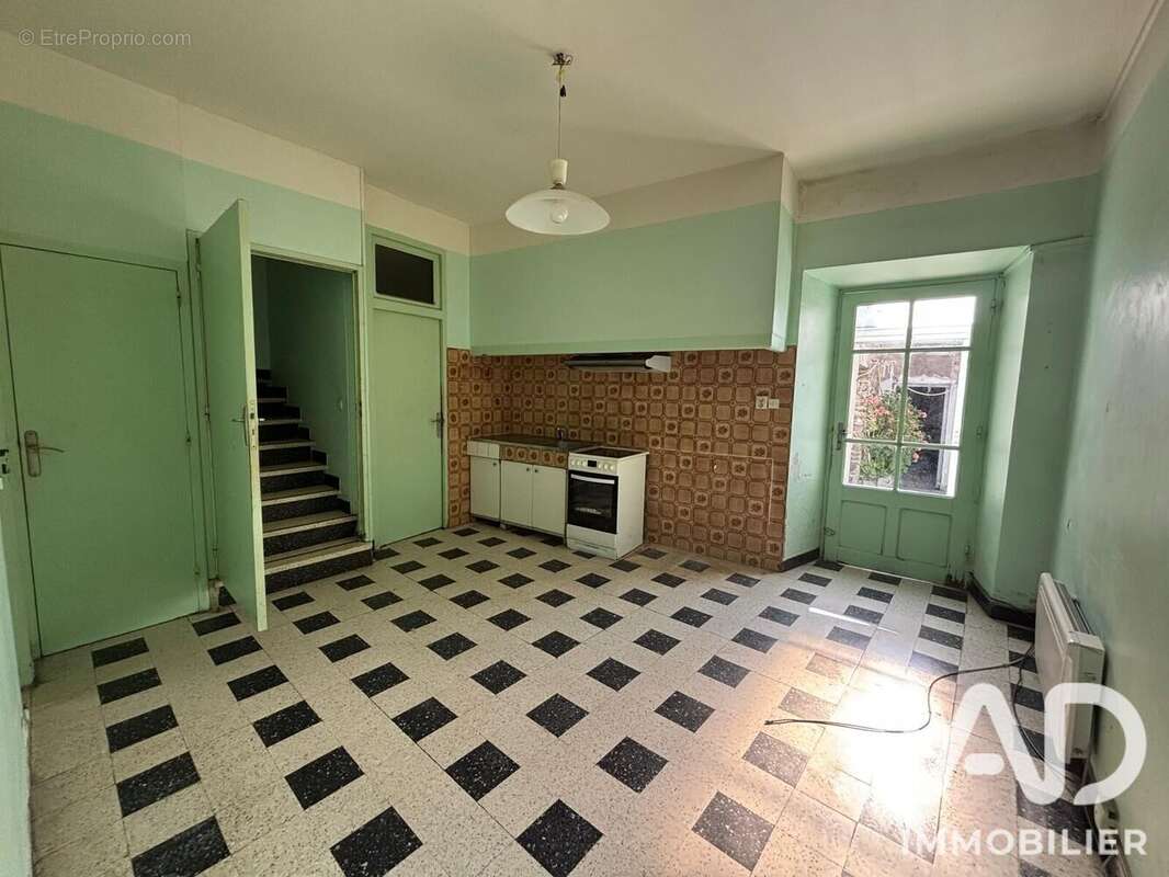 Maison 88 m² à Conilhac-Corbieres  - photo 2