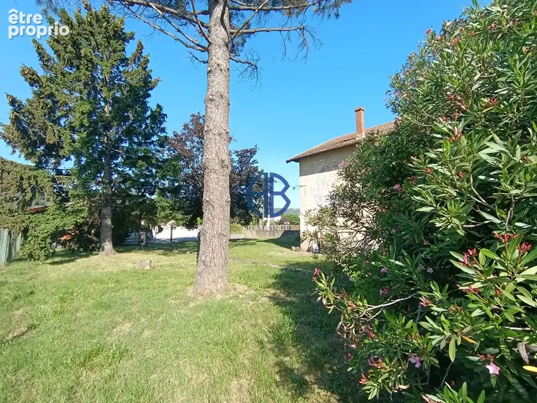 Maison a renover 3 ch 630 m2 de terrain - photo 6