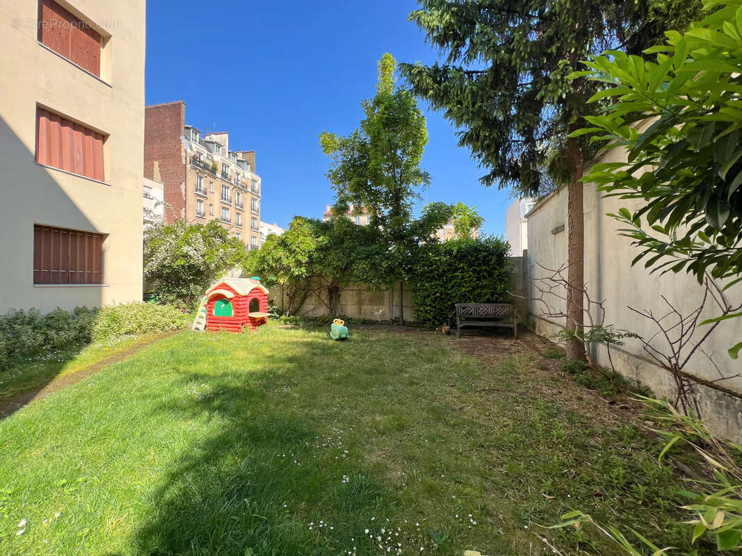 Appartement à ASNIERES-SUR-SEINE