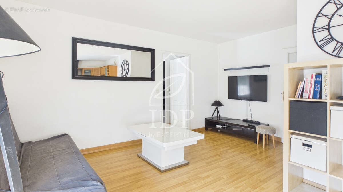 Appartement à CORBEIL-ESSONNES