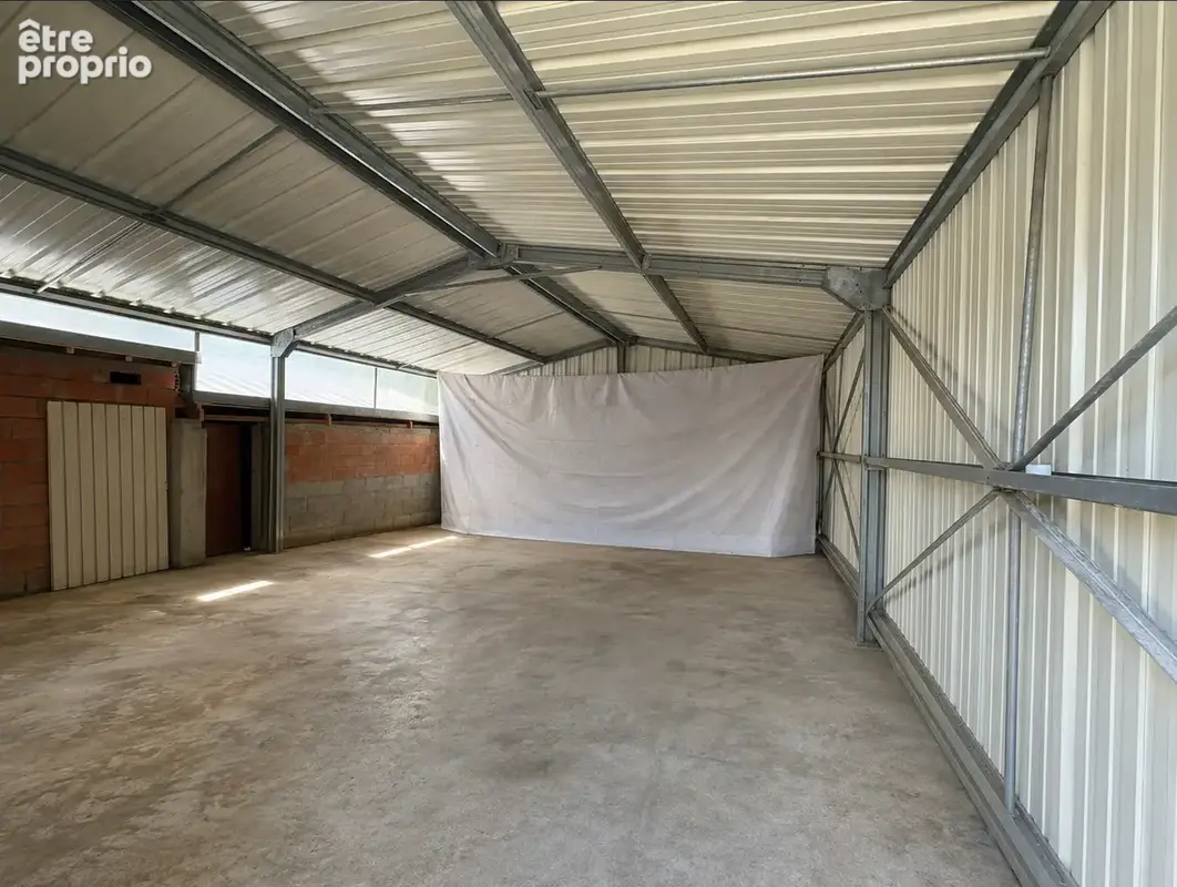 Maison avec dépendances et piscine - photo 15