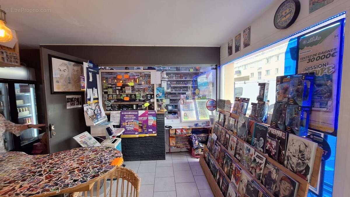 Autre à VILLENEUVE-SAINT-GERMAIN