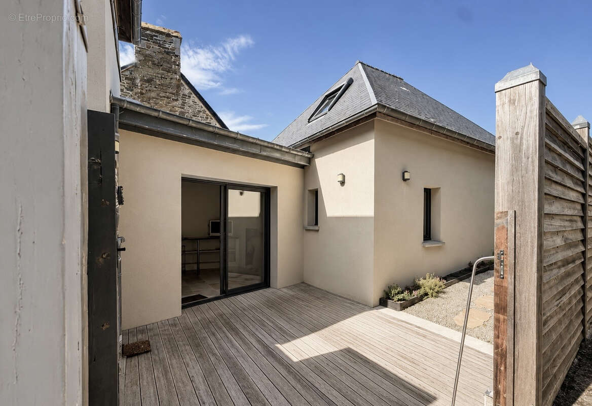 Maison en vente au coeur de CARTERET - photo 3