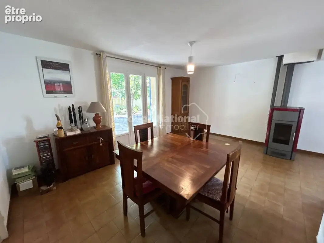 Maison de plain-pied 3 chambres sur parcelle de 640 m² avec piscine et garage - Saint Didier - photo 13