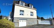 Maison à PERRIERS-EN-BEAUFICEL