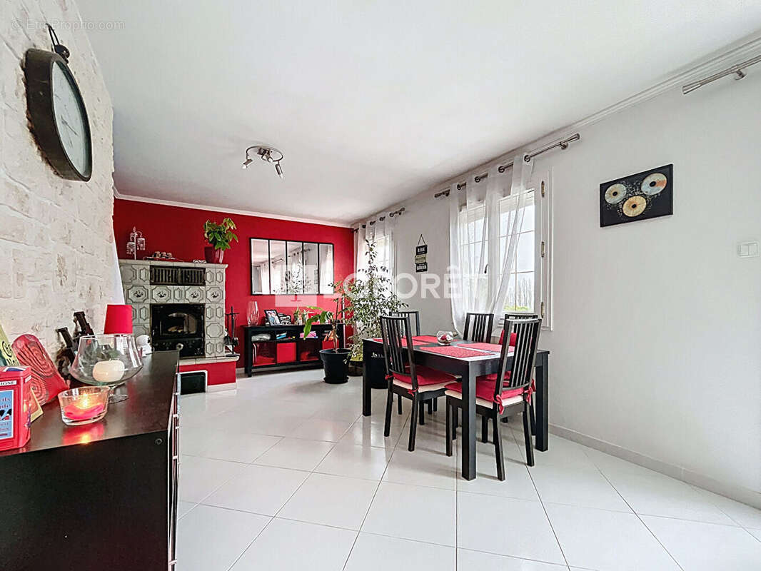 Maison à MAREIL-EN-FRANCE