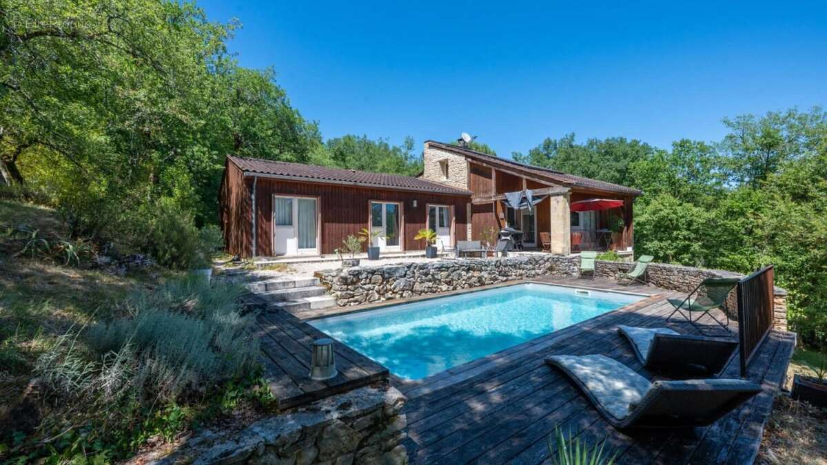 SECTEUR GOURDON - Au calme, Spacieuse Maison contemporaine avec - photo 2