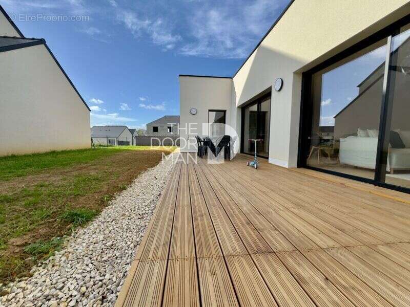 Maison à CHANGE