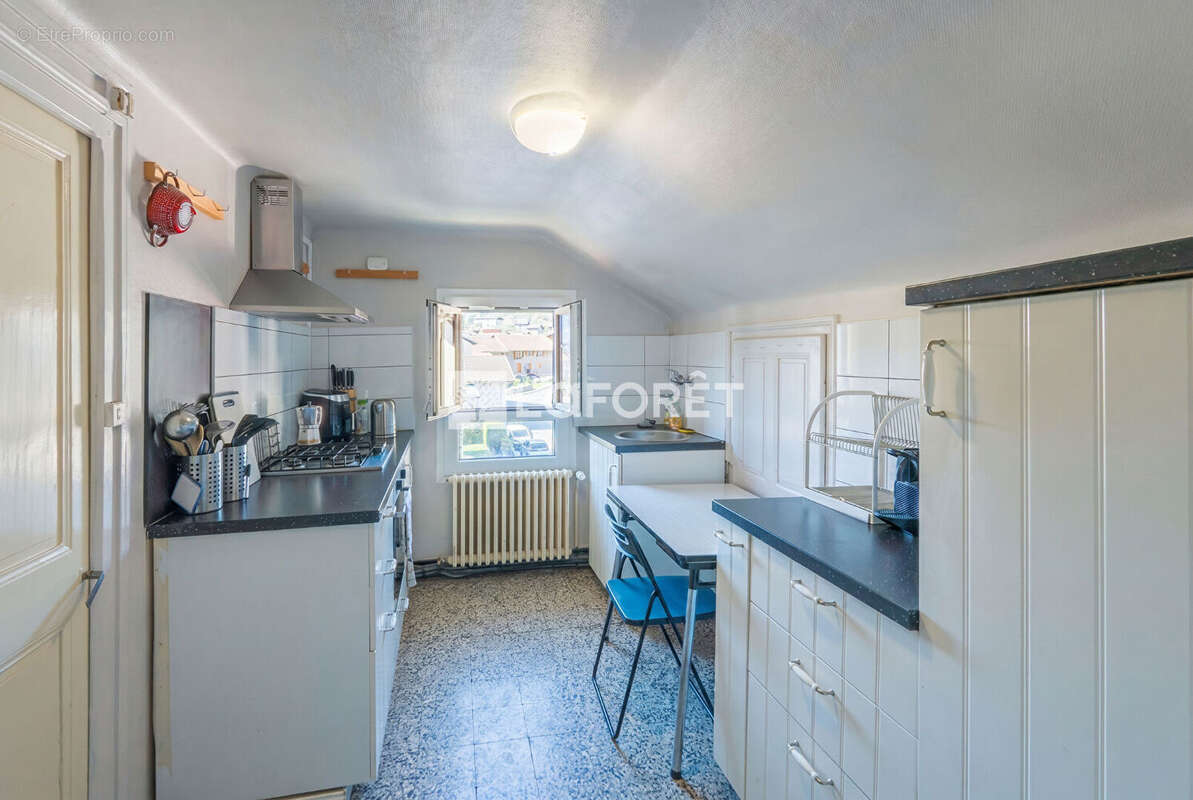 Maison Bourg Saint Maurice 9 pièce(s) 149.58 m2 - photo 8