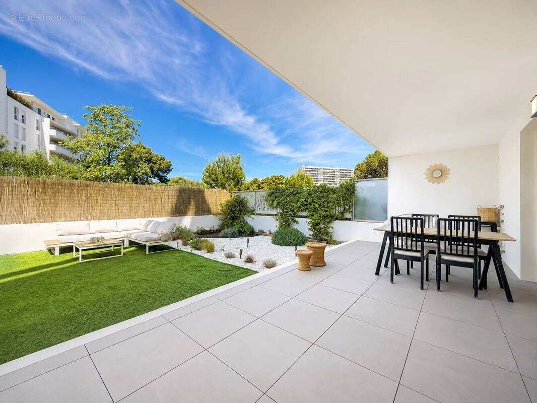 Appartement à MARSEILLE-9E