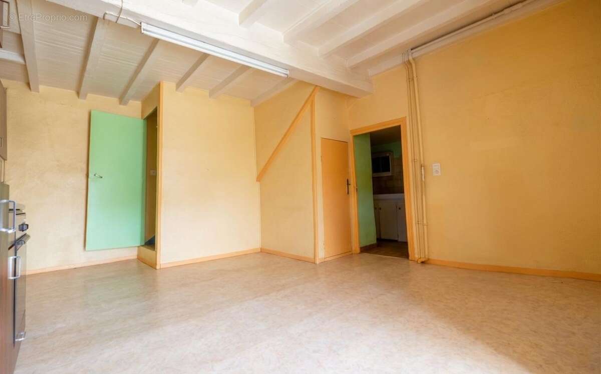 Maison à VIOLAY