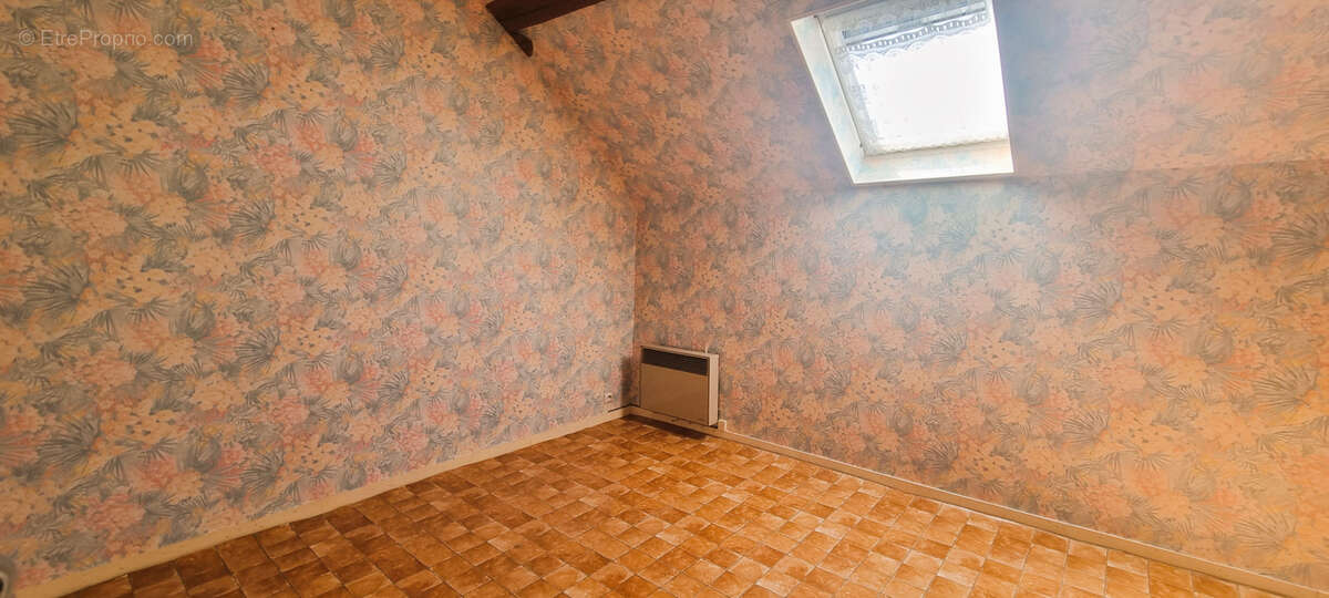 Maison à OUZOUER-LE-DOYEN