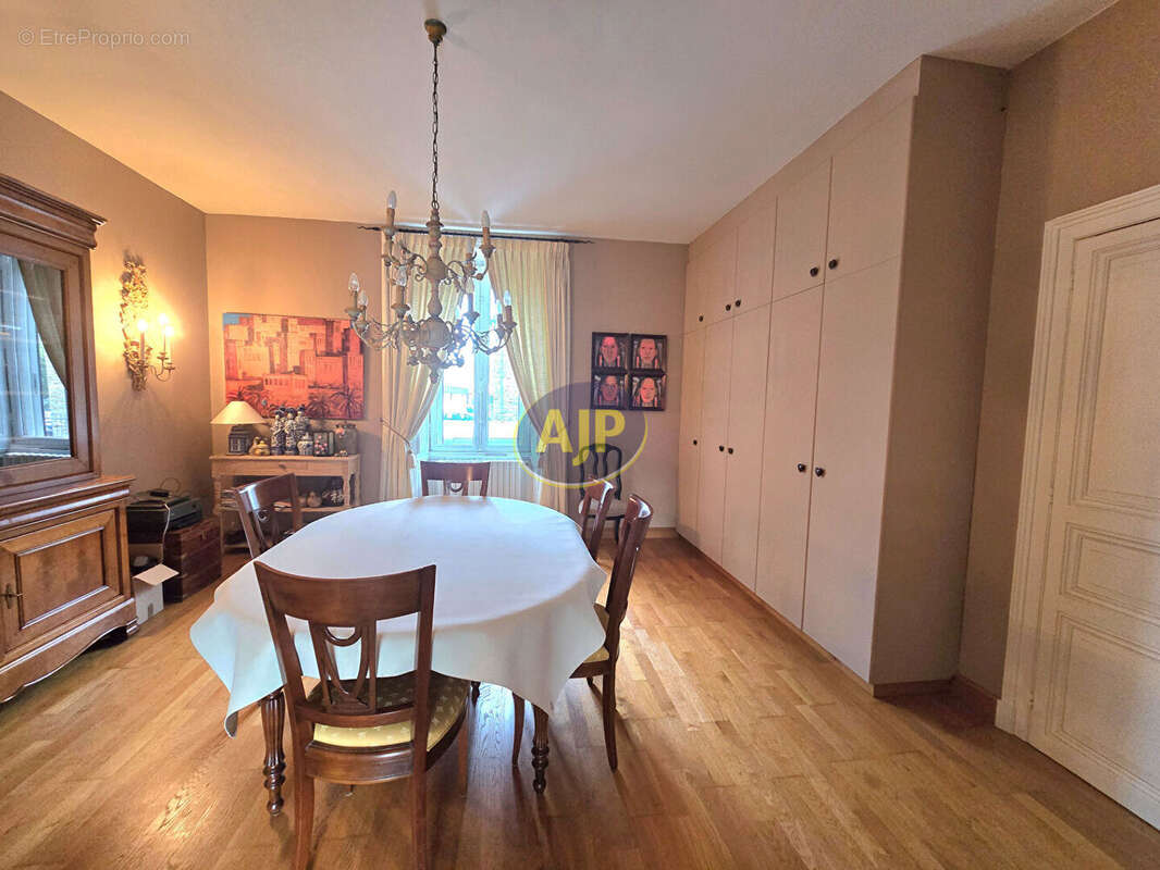 Maison à GUEMENE-PENFAO