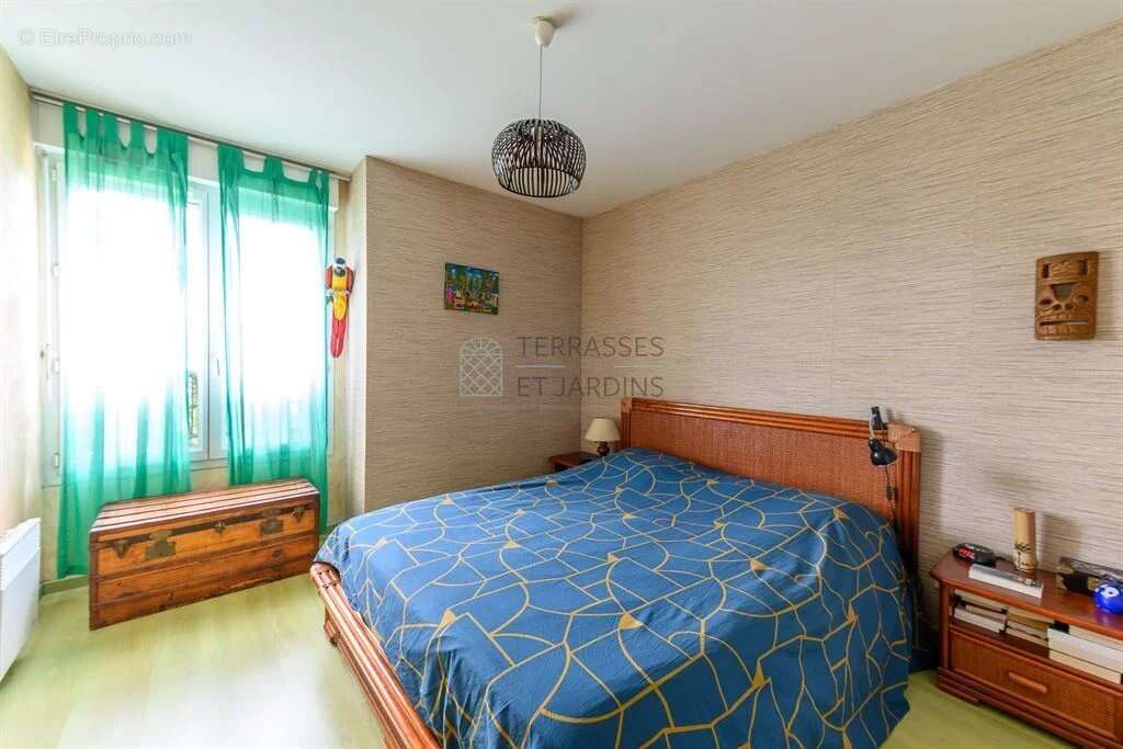 Appartement à LE BLANC-MESNIL