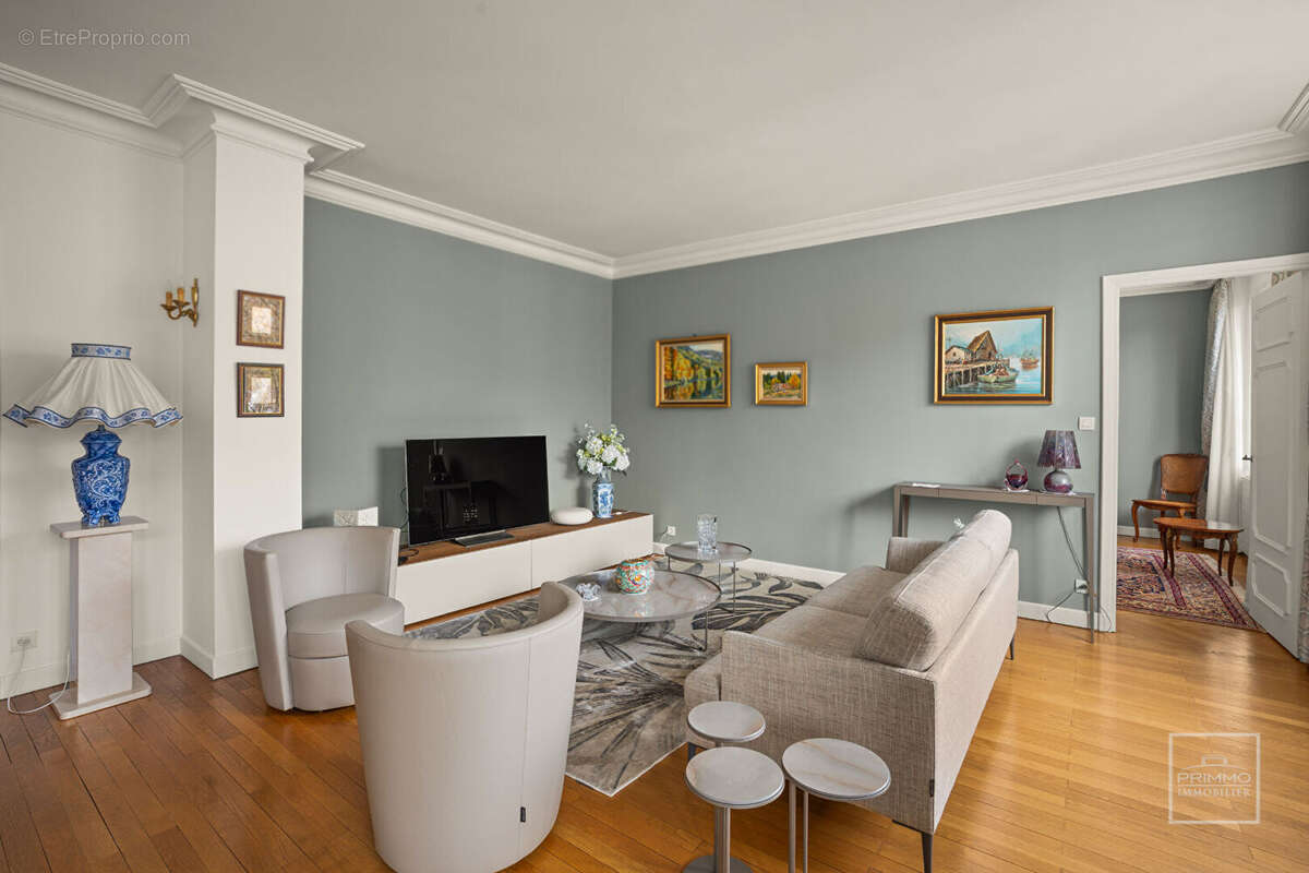 Appartement à LYON-6E